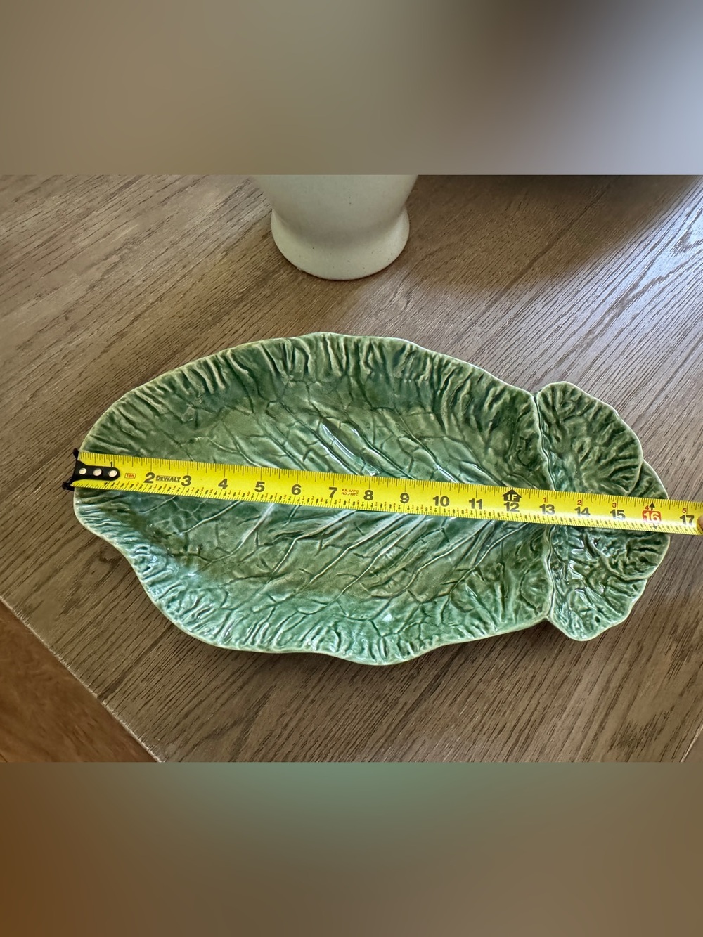 Bordallo Pinheiro Green Cabbage Chip Dip Divided Large Serving Platter Tray - Picture 6 of 7